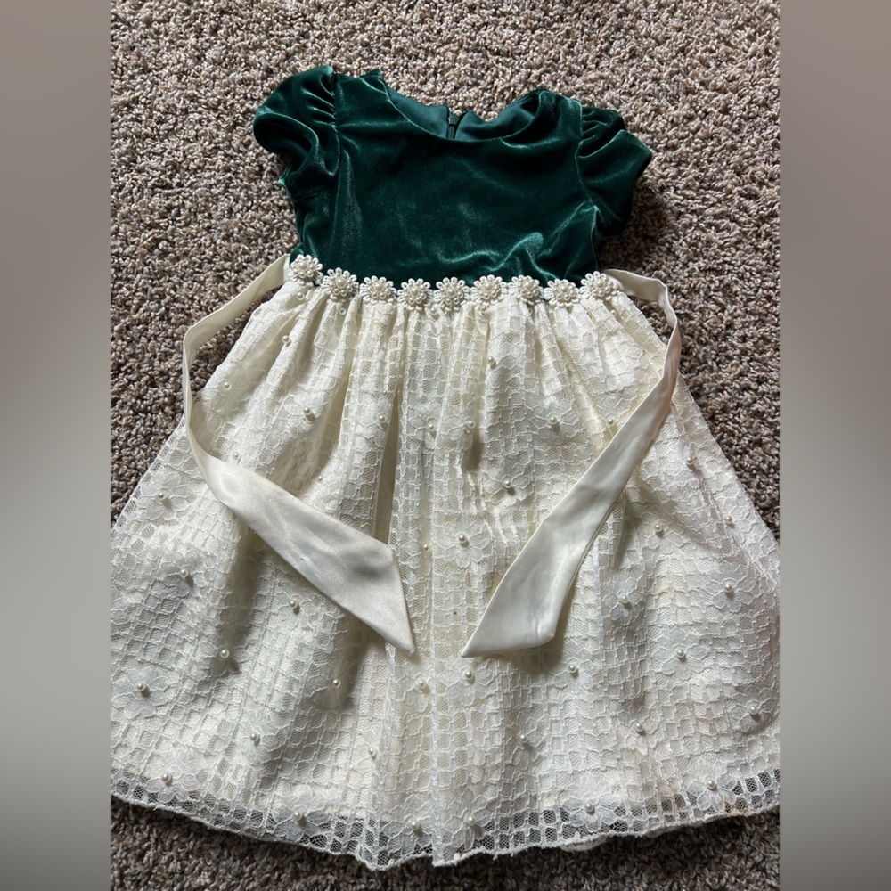 Green and White -Velvet/lace kid’s dress